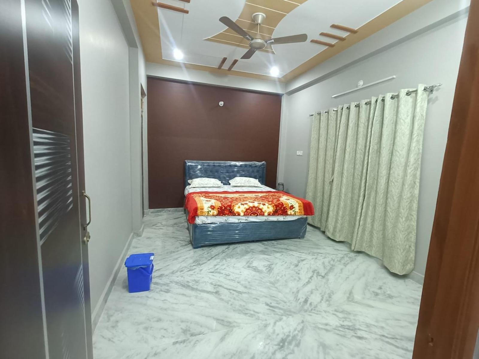 Sarvodaya Residency Hotel Ayodhya Kültér fotó