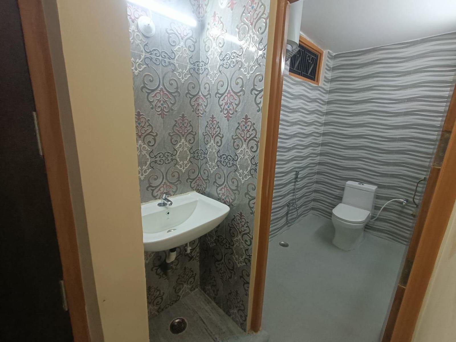 Sarvodaya Residency Hotel Ayodhya Kültér fotó